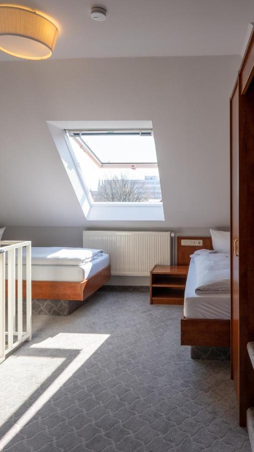Hotel Am Uenglinger Tor シュテンダール エクステリア 写真