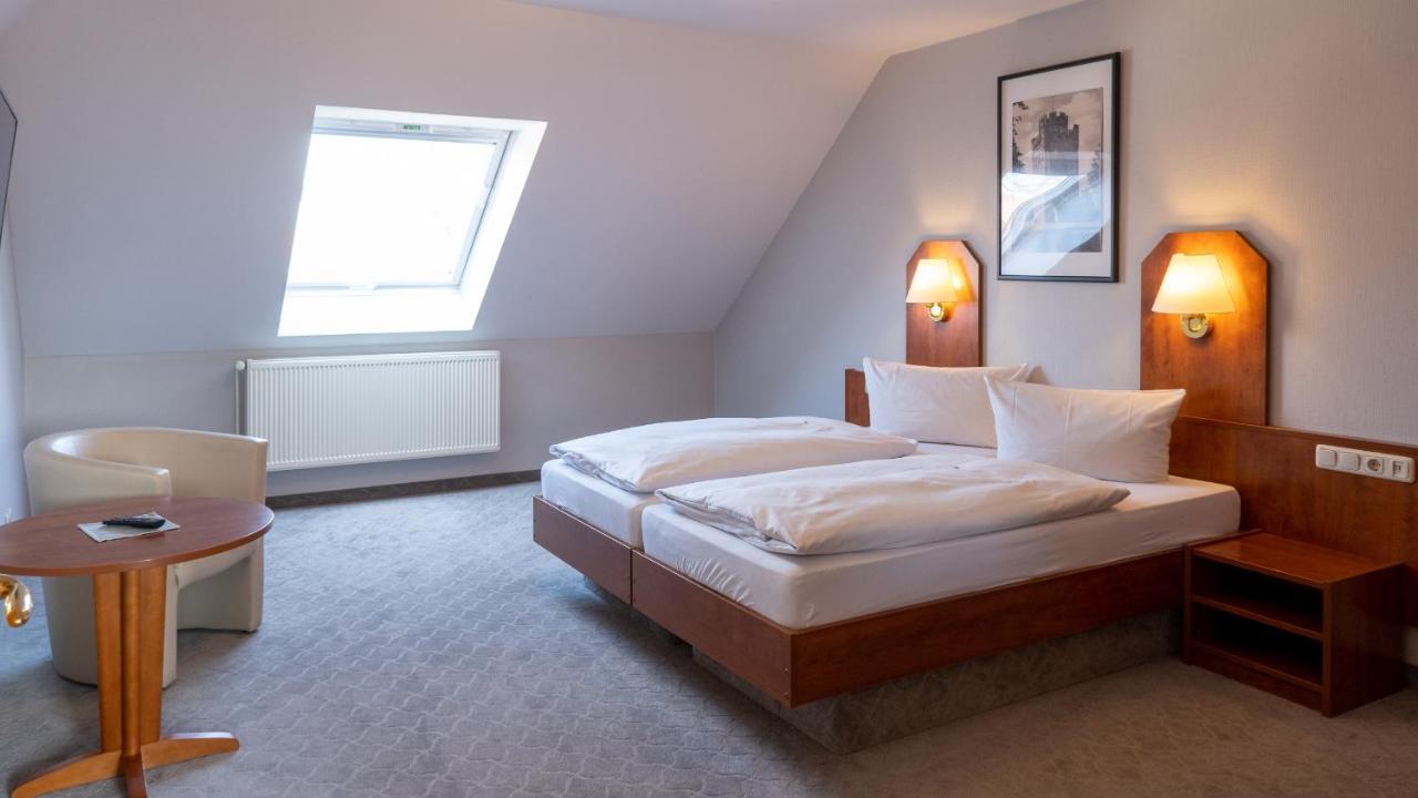 Hotel Am Uenglinger Tor シュテンダール エクステリア 写真